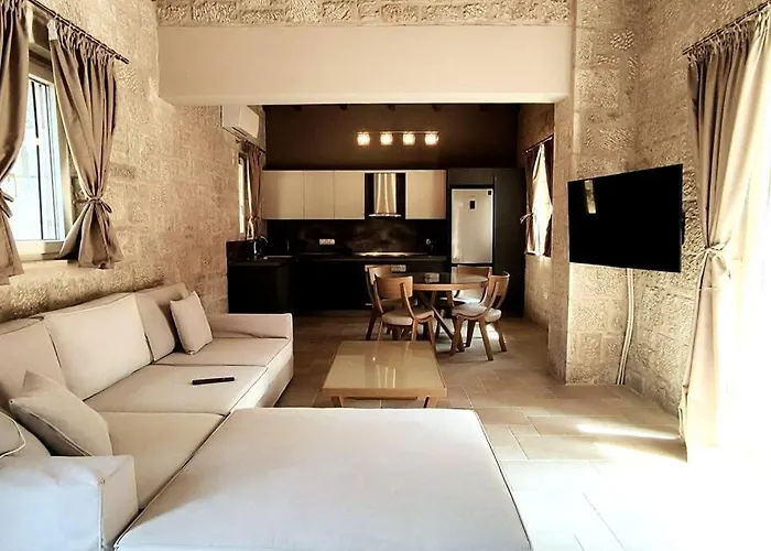 *oneiro*/5 Min From Town And Sea/mountain View ヴィラ