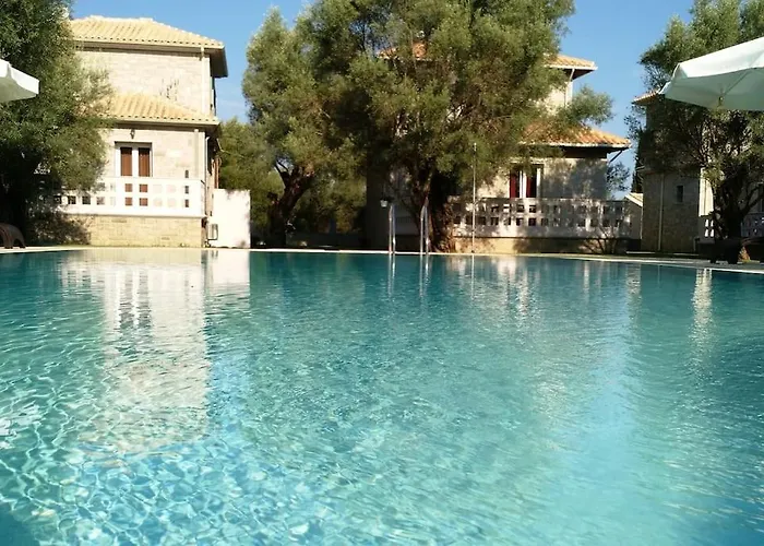 *oneiro*/5 Min From Town And Sea/mountain View ヴィラ Frínion